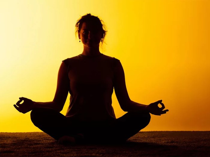 7 Meditation Techniques for Self-Awareness